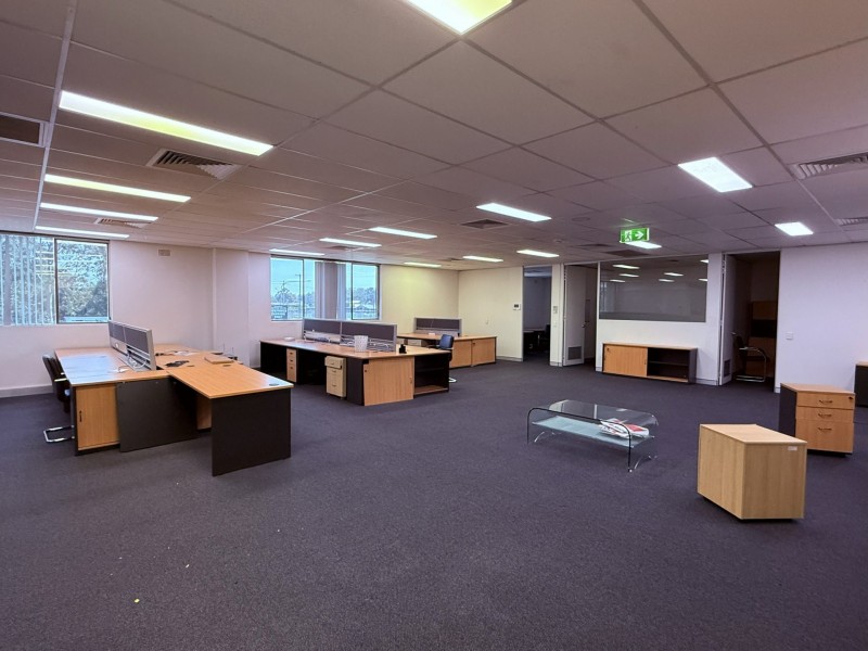 Level 1/12 O’Sullivan Road, Leumeah NSW 2560
