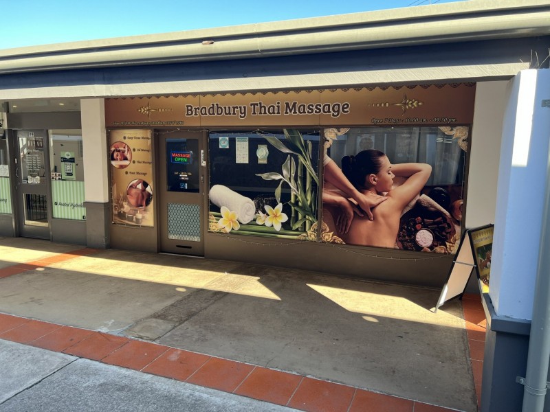 Shop 18A/100 The Parkway, Bradbury NSW 2560