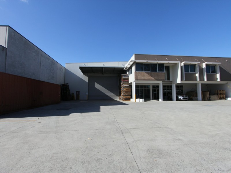 7 Mount Erin Road, Campbelltown NSW 2560