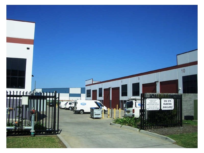 Unit 7/6-8 Bluett Drive, Smeaton Grange NSW 2567