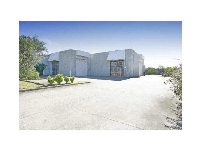 14 York Road, Ingleburn NSW 2565