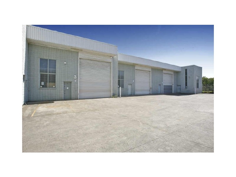 14 York Road, Ingleburn NSW 2565
