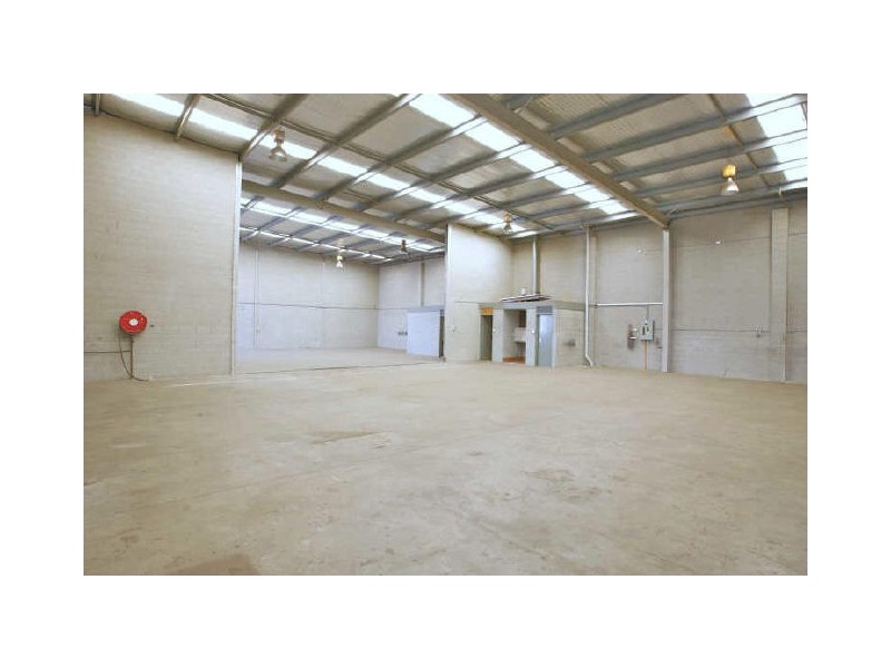 14 York Road, Ingleburn NSW 2565