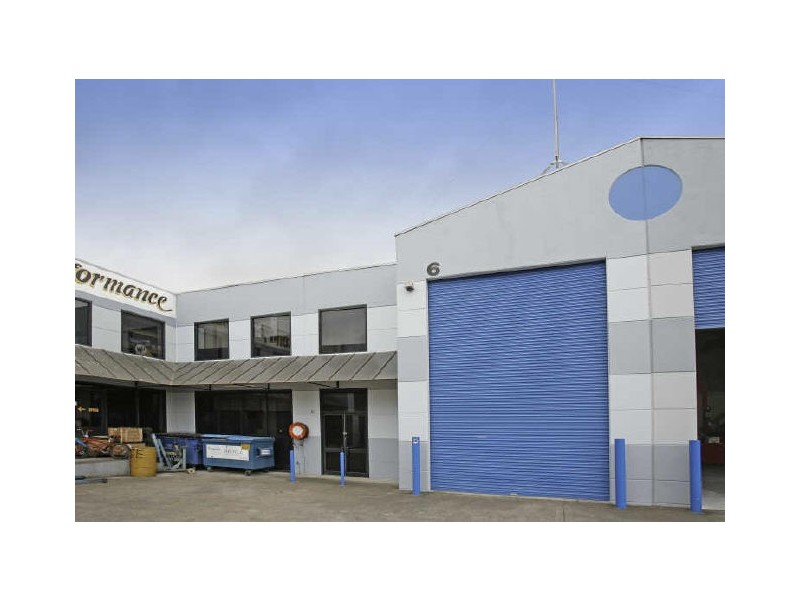 Unit 6/13-15 Mill Road, Campbelltown NSW 2560
