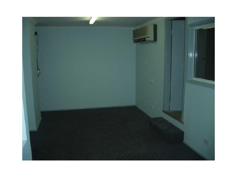 Unit 6/13-15 Mill Road, Campbelltown NSW 2560