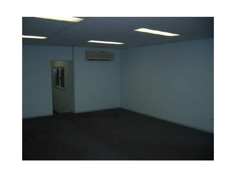 Unit 6/13-15 Mill Road, Campbelltown NSW 2560