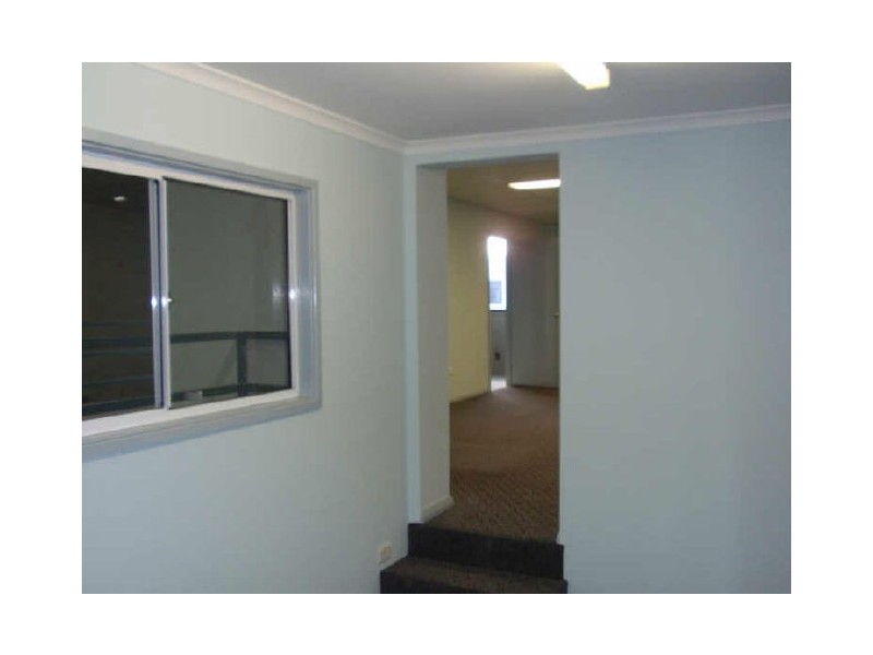 Unit 6/13-15 Mill Road, Campbelltown NSW 2560