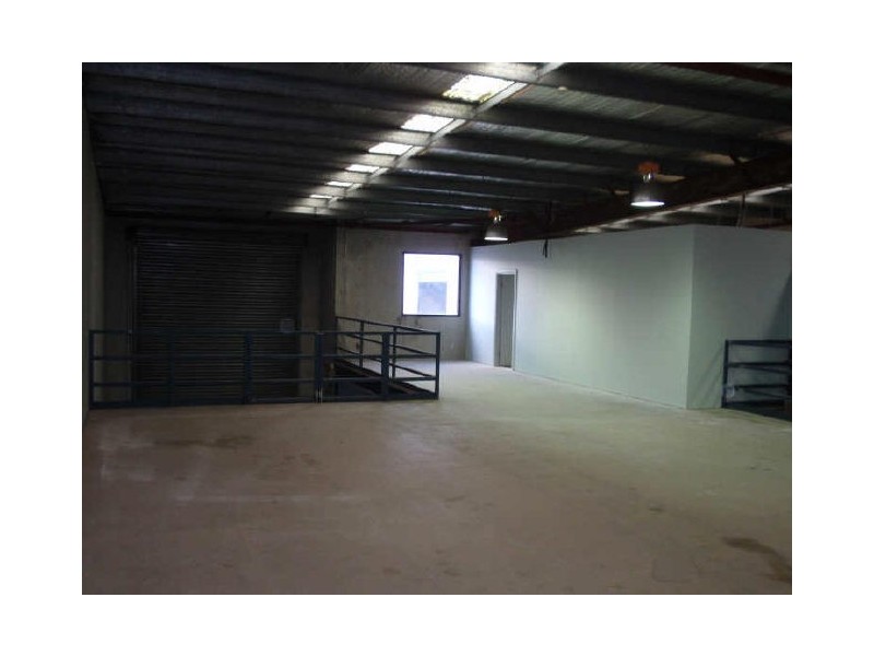 Unit 6/13-15 Mill Road, Campbelltown NSW 2560