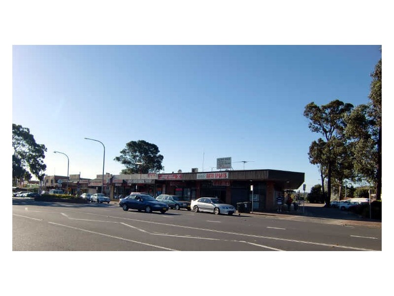 Shop 5/88 Saywell Road, Macquarie Fields NSW 2564