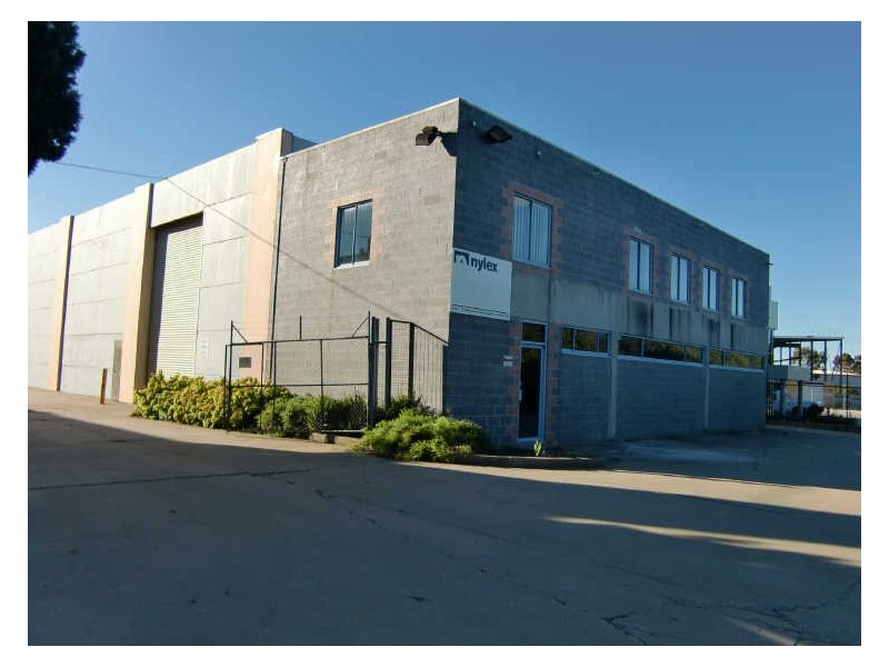 Unit 2/3B Williamson Road, Ingleburn NSW 2565