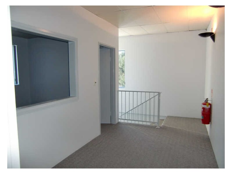 Unit 2/3B Williamson Road, Ingleburn NSW 2565