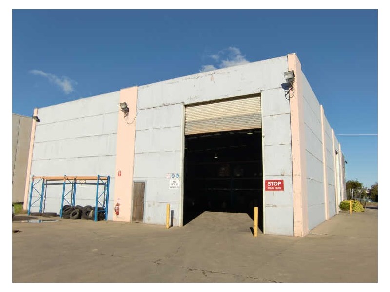 Unit 2/3B Williamson Road, Ingleburn NSW 2565