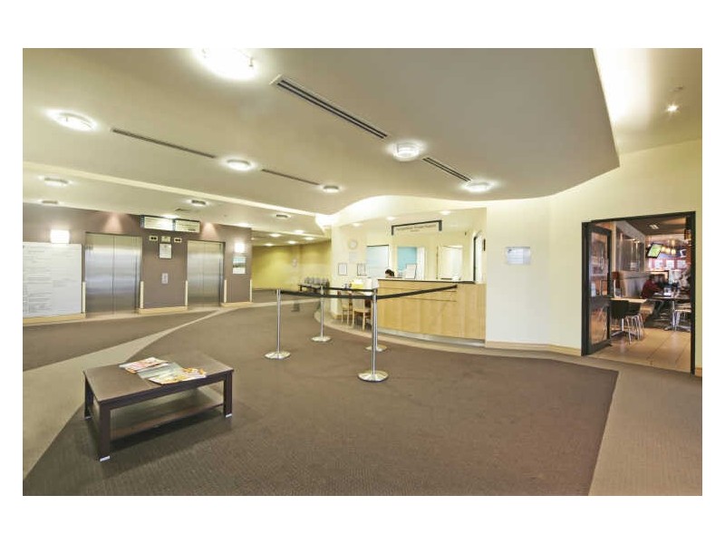 Suite 102/42 Parkside Crescent, Campbelltown NSW 2560