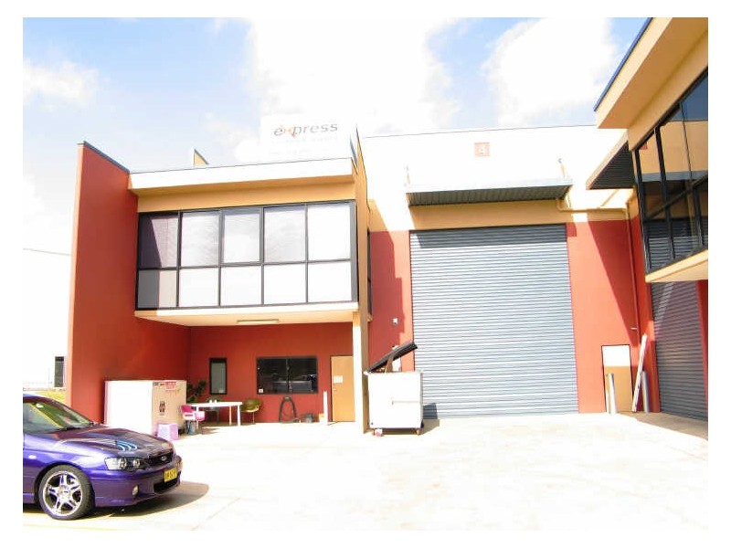 Unit 4/56 Topham Road, Smeaton Grange NSW 2567