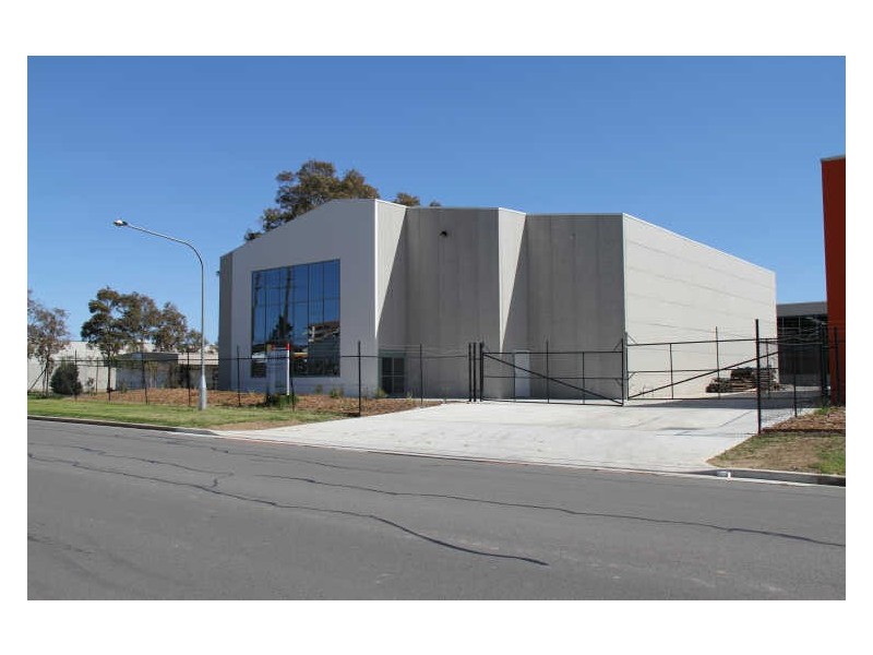 B/12 Rose Street, Campbelltown NSW 2560