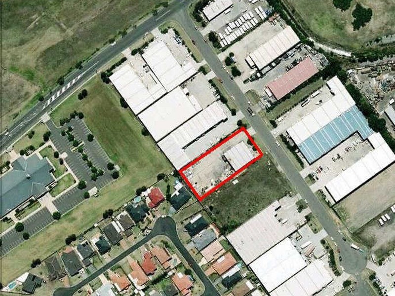 8 Frost Road, Campbelltown NSW 2560