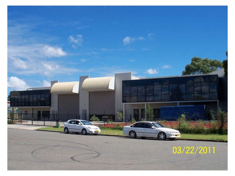 1,2,3/9 Saggartfield Road, Minto NSW 2566