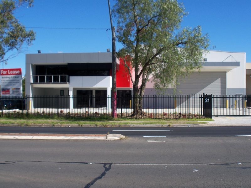 21 Badgally Road, Campbelltown NSW 2560