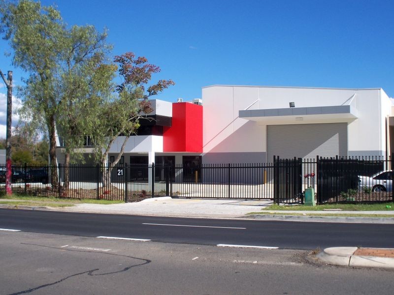 21 Badgally Road, Campbelltown NSW 2560