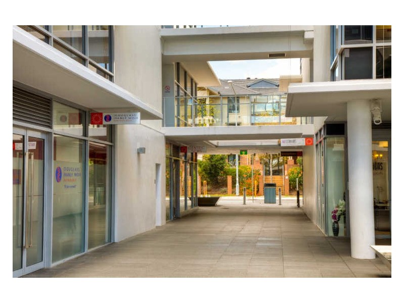 R11/4 Hyde Parade, Campbelltown NSW 2560