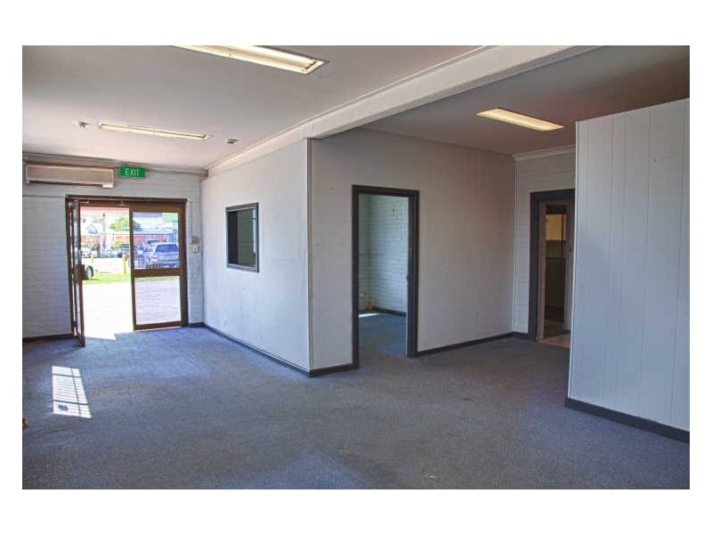 58 Blaxland Road, Campbelltown NSW 2560