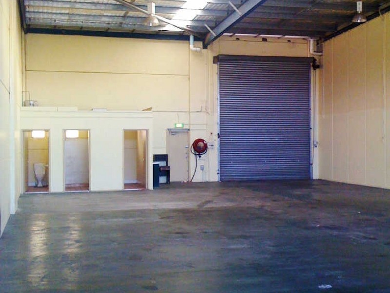 Unit 4/32 Swettenham Road, Minto NSW 2566