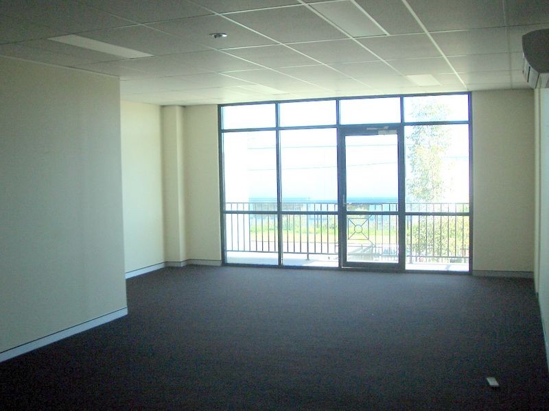 Unit 3/4 Orielton Road, Smeaton Grange NSW 2567