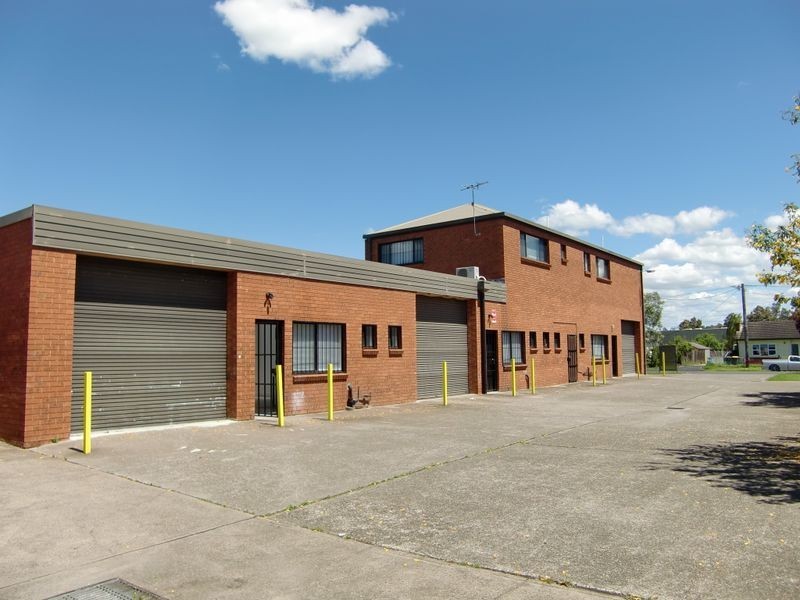 Unit 3/2 Liverpool Street, Ingleburn NSW 2565