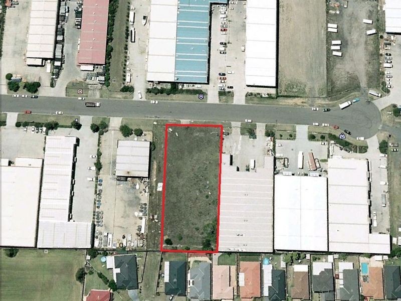 12 Frost Road, Campbelltown NSW 2560