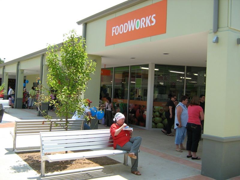 Shop 3 The Park Way, Bradbury NSW 2560