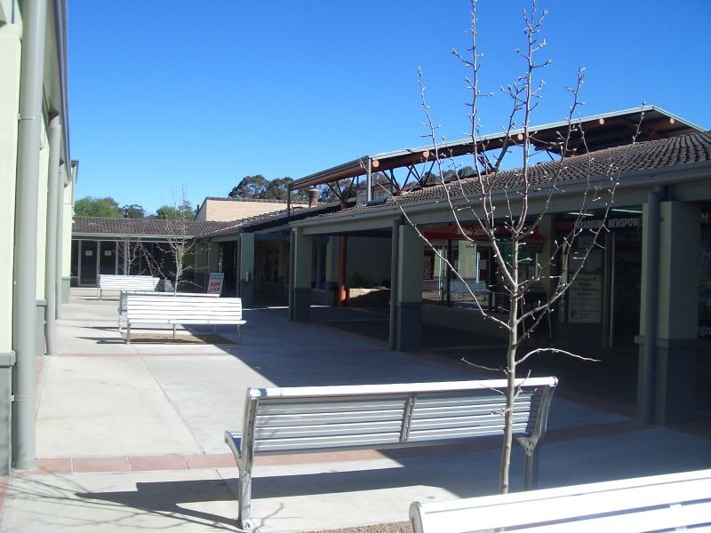 Shop 3 The Park Way, Bradbury NSW 2560