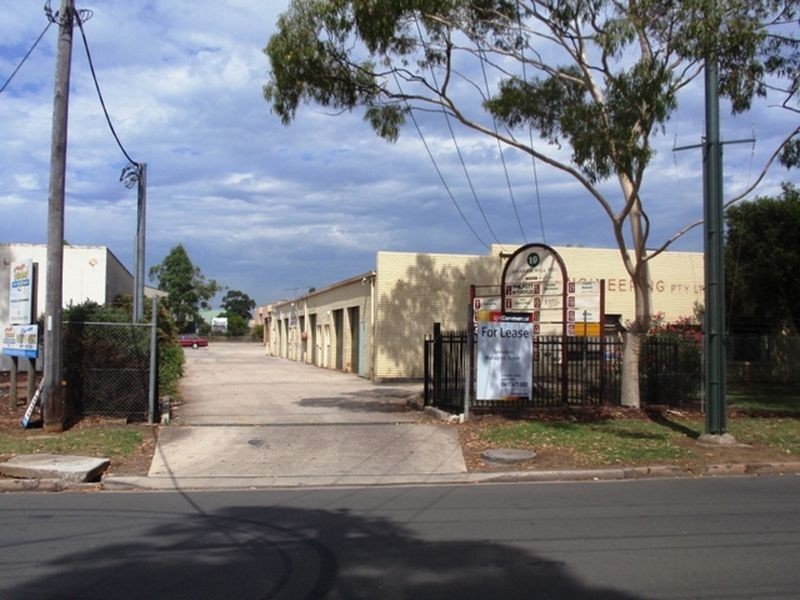 Unit 11/19 Graham Hill Road, Narellan NSW 2567