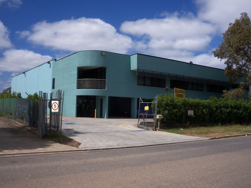 6 Kerr Road, Ingleburn NSW 2565