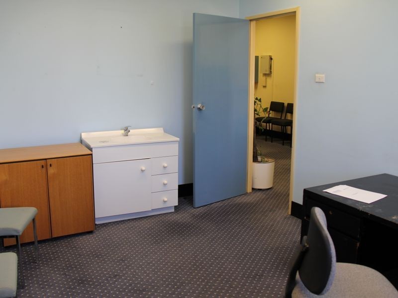 6/82-84 Queen Street, Campbelltown NSW 2560