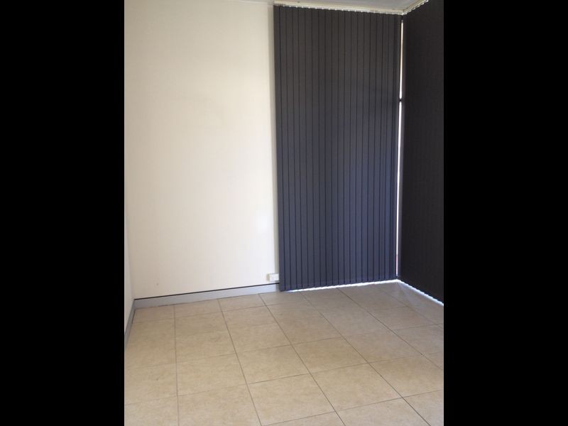 Unit 7/13 Swaffham Road, Minto NSW 2566
