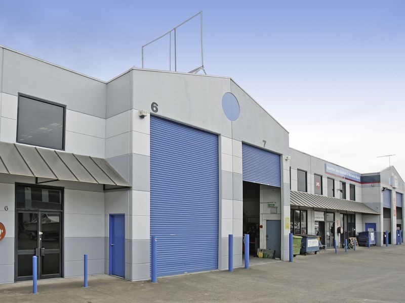 Unit 6/13-15 Mill Road, Campbelltown NSW 2560