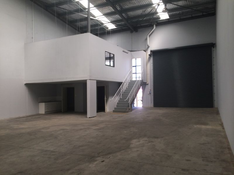 Unit 3/1 Stonny Batter Road, Minto NSW 2566