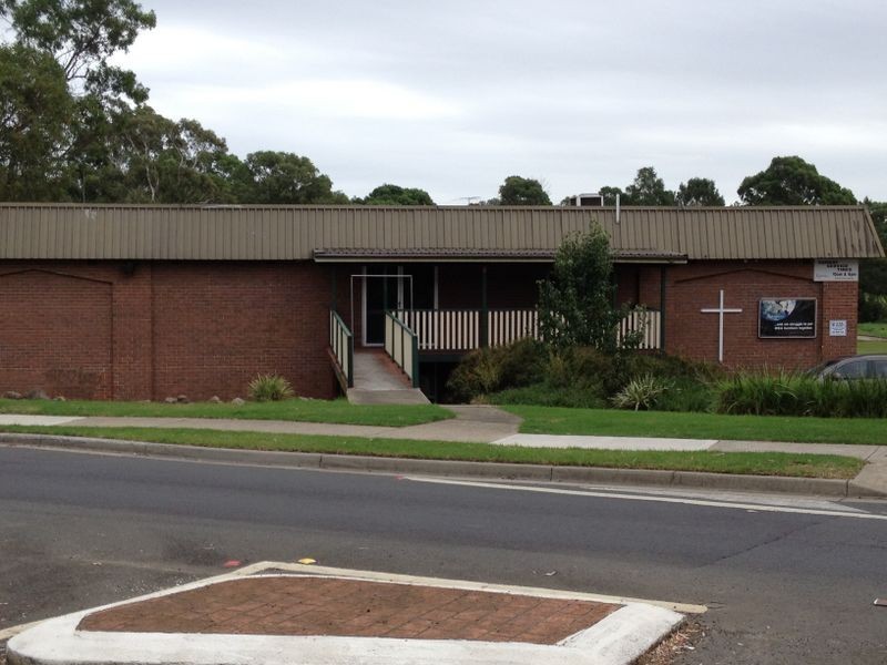 65 Woodhouse Drive, Ambarvale NSW 2560