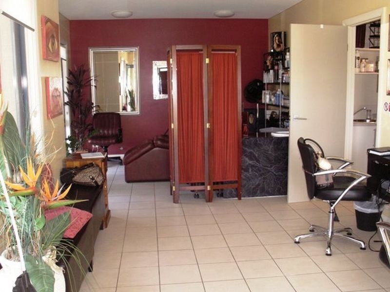 6a Centennial Drive, Campbelltown NSW 2560