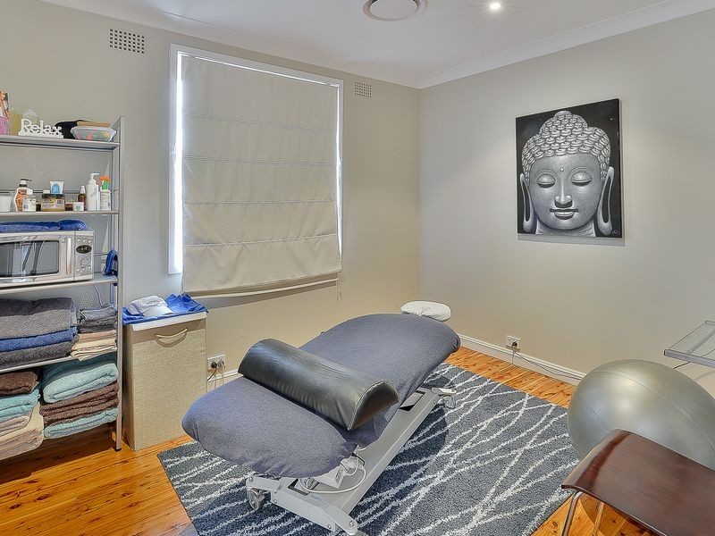 Room 2/5 Stewart Street, Harrington Park NSW 2567