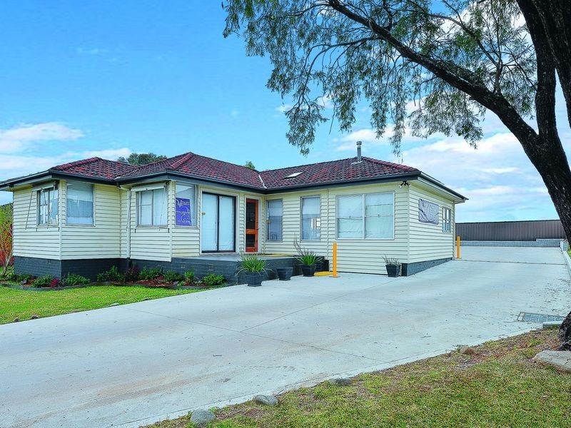 Room 2/5 Stewart Street, Harrington Park NSW 2567