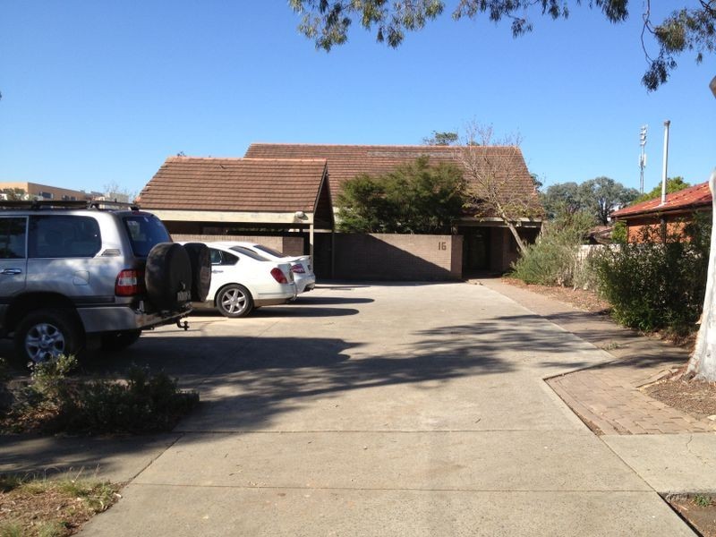16 King Street, Campbelltown NSW 2560