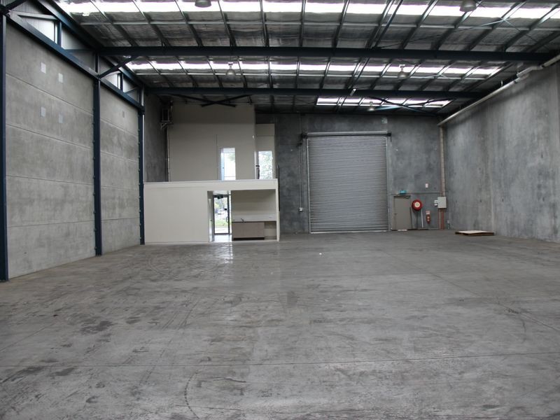 2/11 Devon Road, Ingleburn NSW 2565