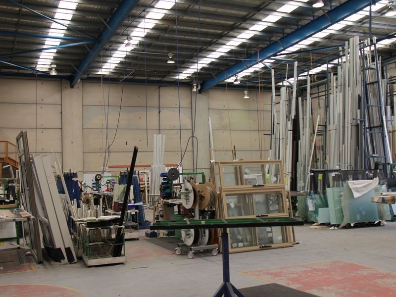 15 Reaghs Farm Road, Minto NSW 2566