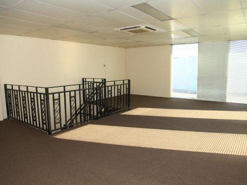 4/3 Lancaster Street, Ingleburn NSW 2565