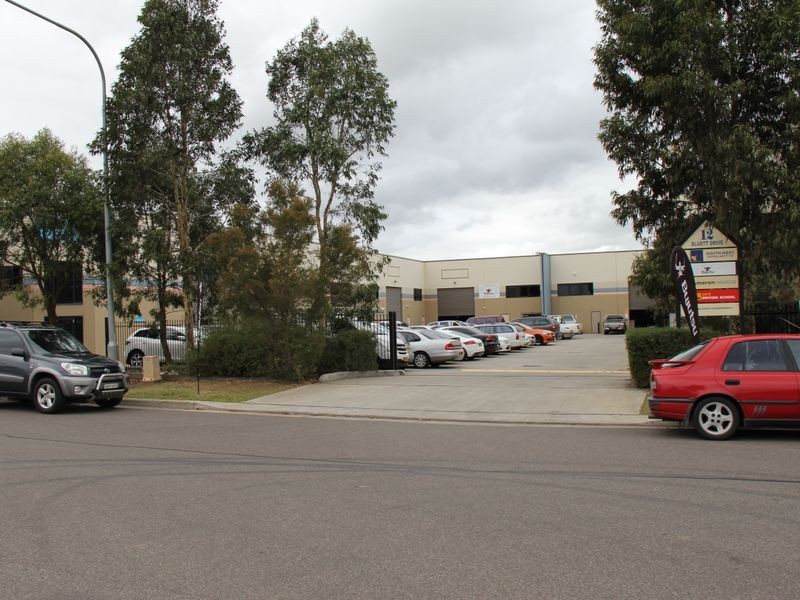 Unit 5/14 Bluett Drive, Smeaton Grange NSW 2567