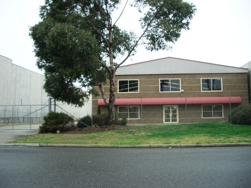 23 Devon Road, Ingleburn NSW 2565