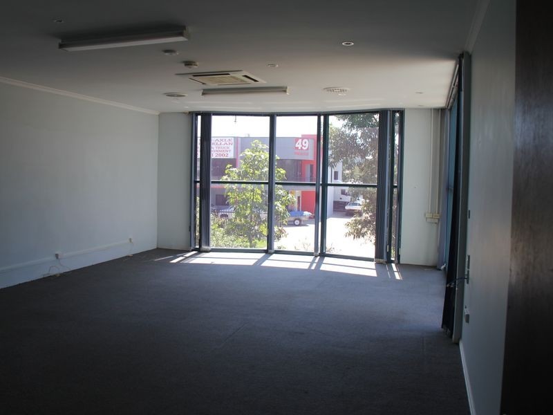 Smeaton Grange NSW 2567