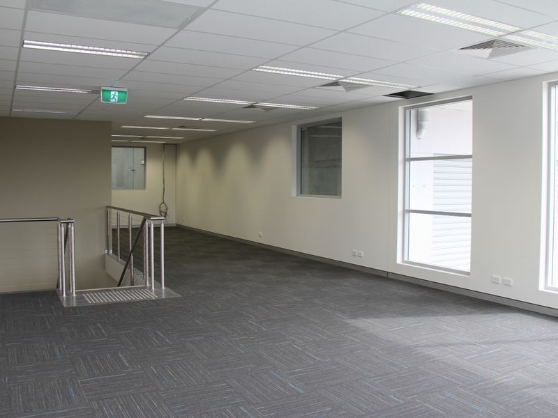 Unit 2/68 Topham Road, Smeaton Grange NSW 2567