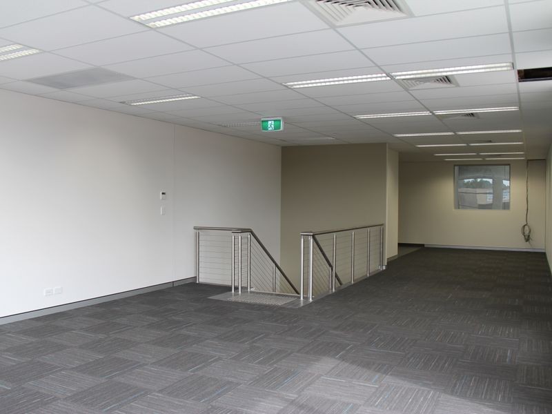 Unit 2/68 Topham Road, Smeaton Grange NSW 2567
